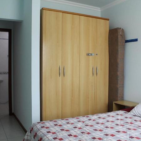 Residencial Jardim Palmeiras Бомбиньяс Экстерьер фото