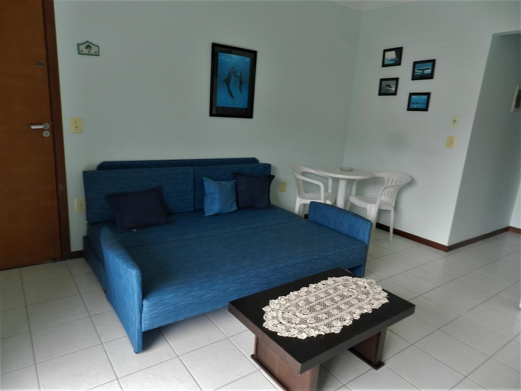 Residencial Jardim Palmeiras Бомбиньяс Экстерьер фото